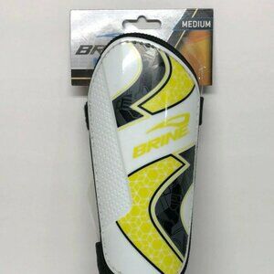 New Kids Soccer Shin Guards Medium Brine DT-Pro for up to 5'3" Height Player
